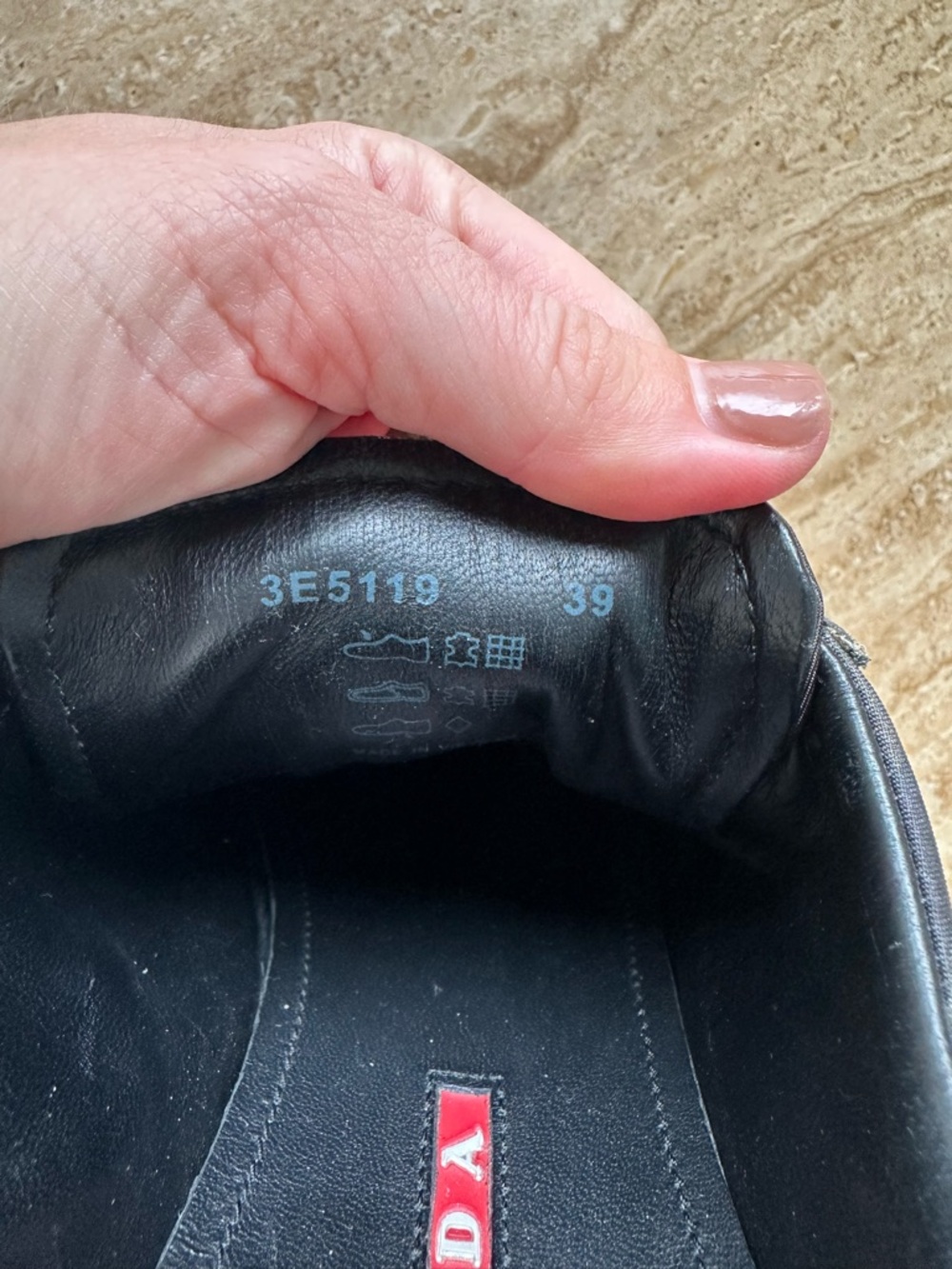 Prada Camo Low-Top Sneakers - Size 39 - Picture 6 of 6